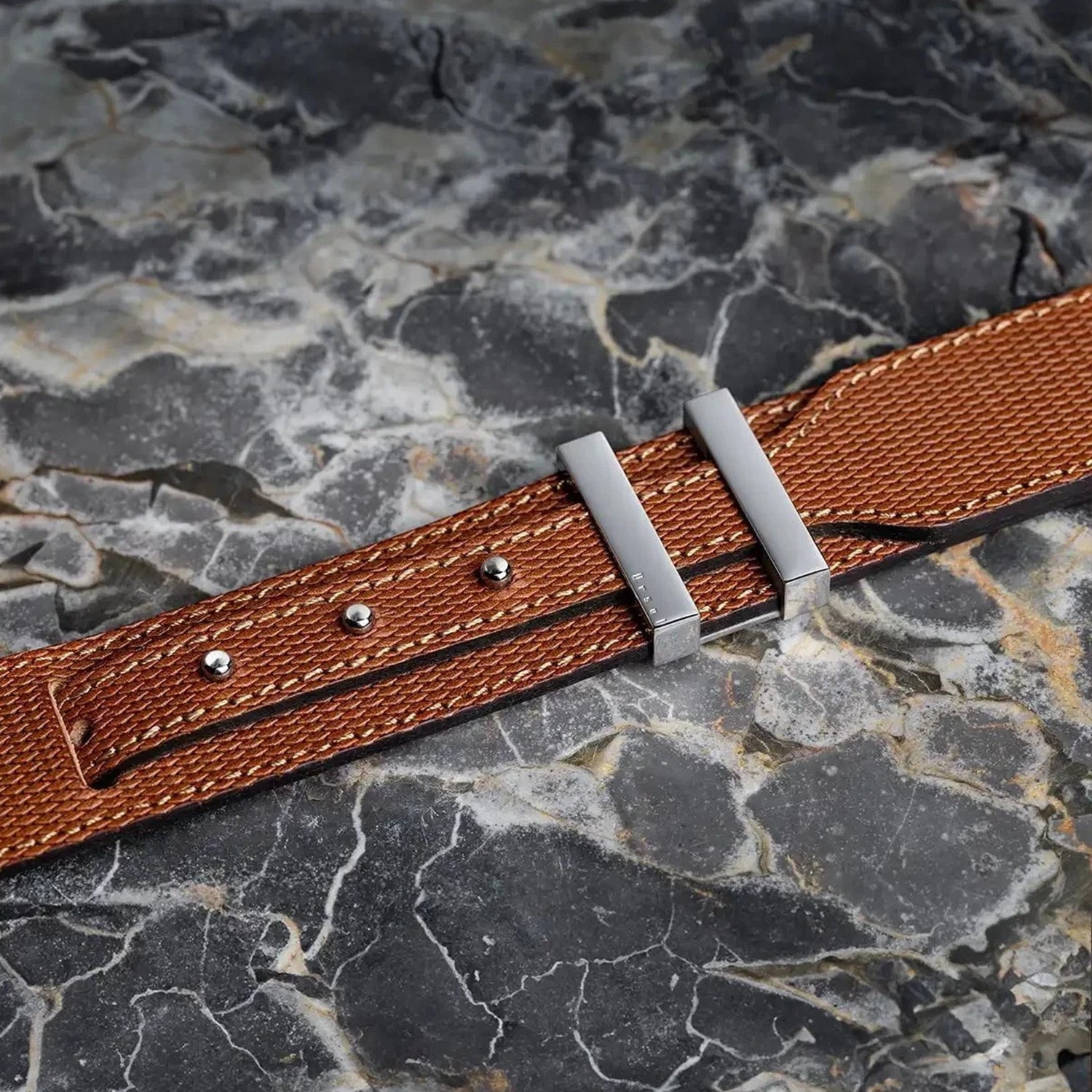 Ceinture homme Spartiate.34 en cuir Diamant embossé, boucle minimaliste, accessoire de luxe discret