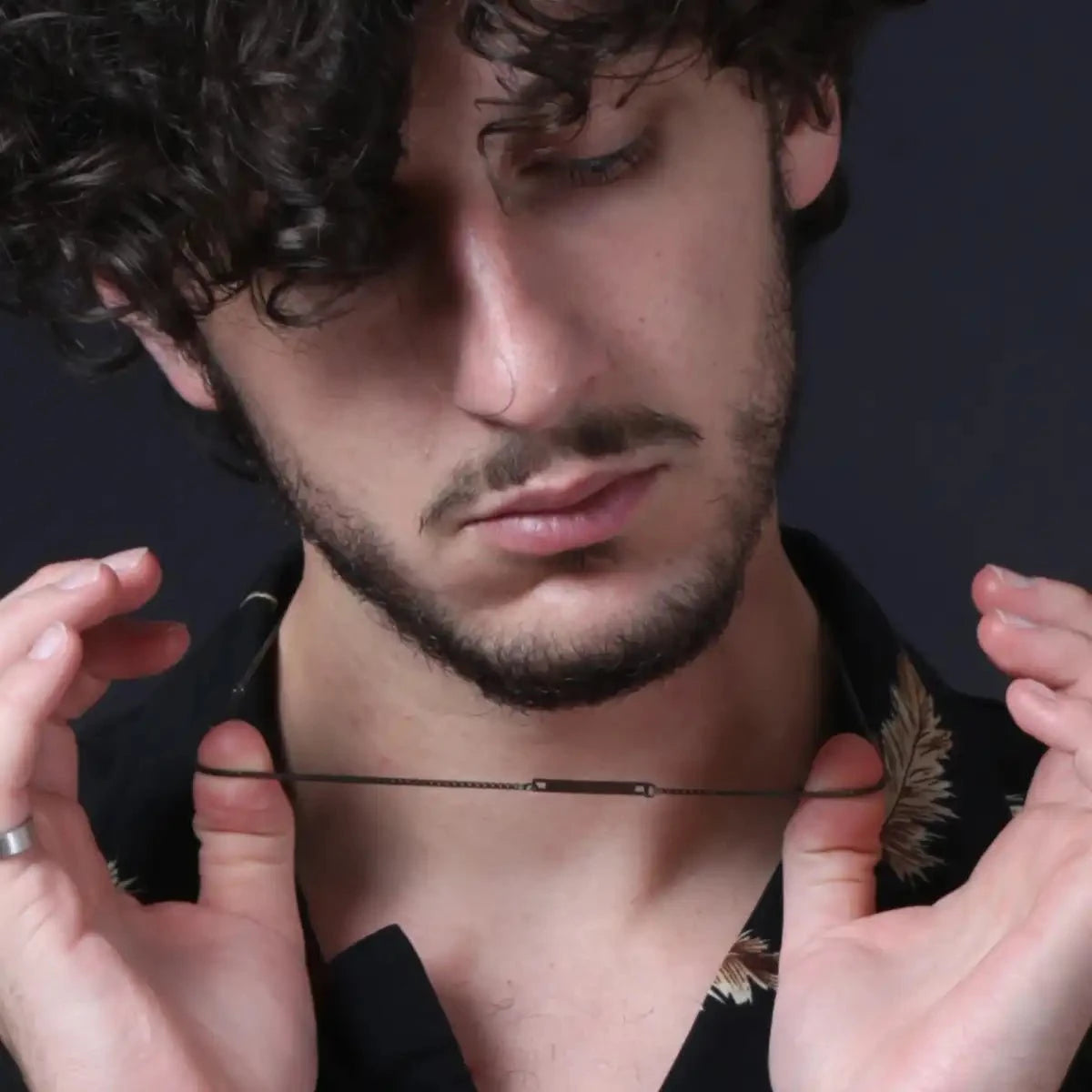 collier homme argent noir